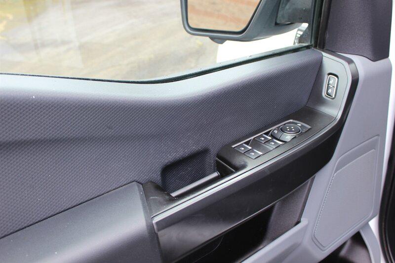 Ford F-150 photo 11