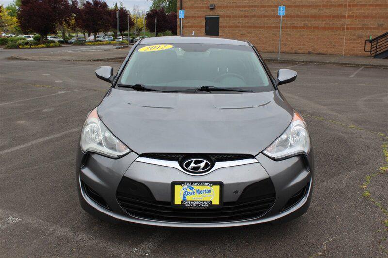 Hyundai Veloster photo 6