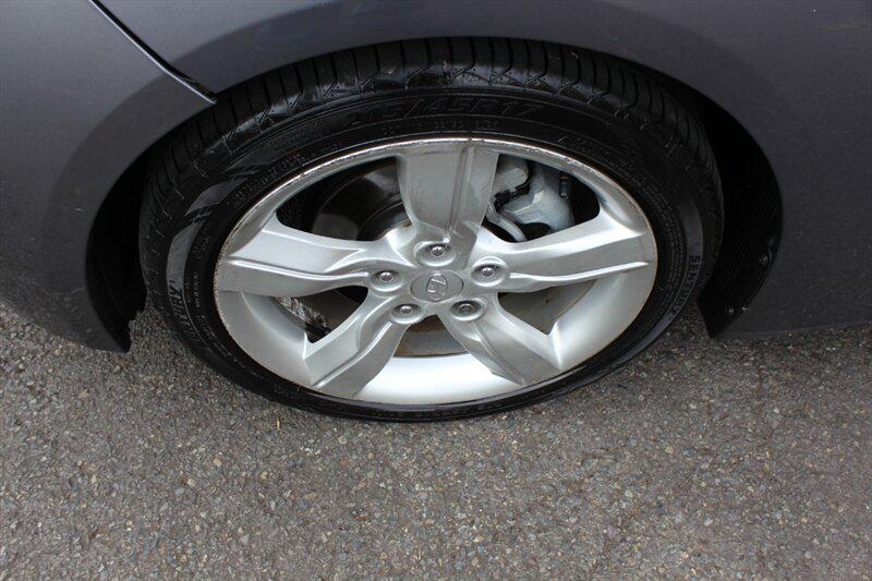 Hyundai Veloster photo 18