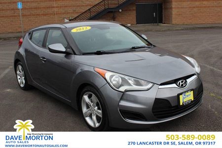 2012 Hyundai Veloster w/Black Int