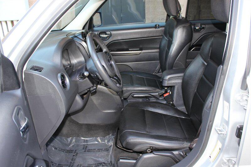 Jeep Patriot photo 10