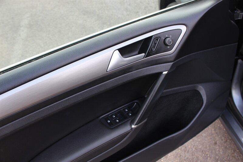 2015 Volkswagen Golf SportWagen TDI S - Photo 11