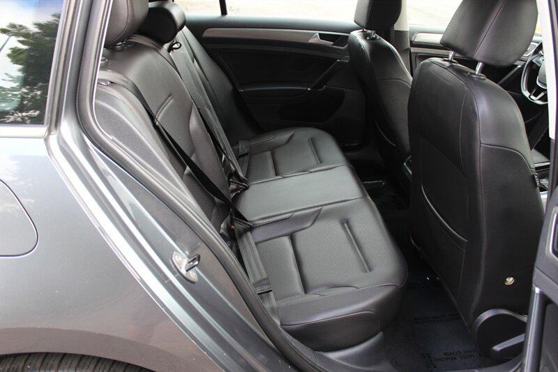 2015 Volkswagen Golf SportWagen TDI S - Photo 16