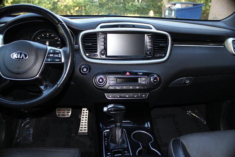 2019 Kia Sorento SXL - Photo 14