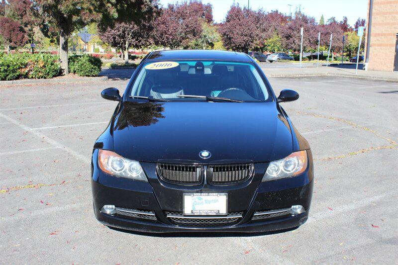 Photo 6 of this BMW 3 Series