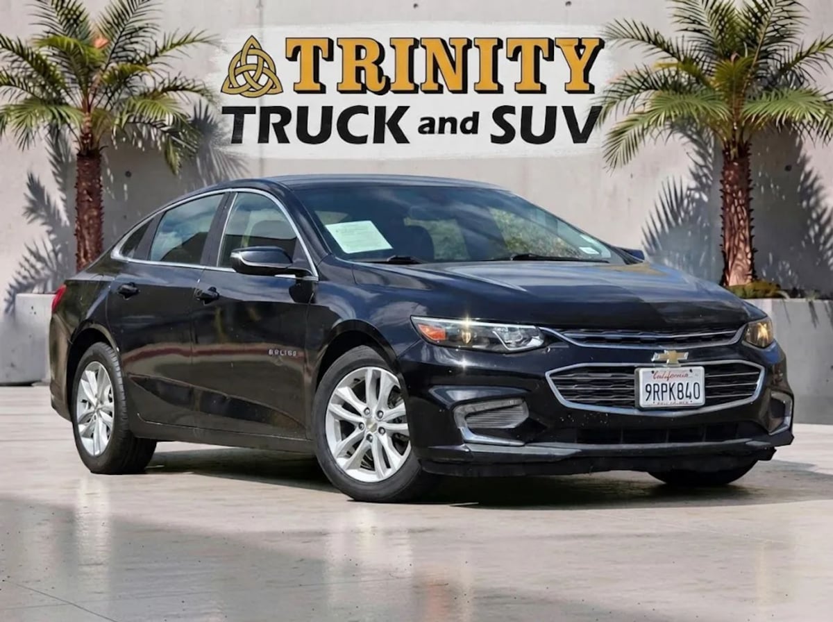 Sold 2018 Chevrolet Malibu LT
