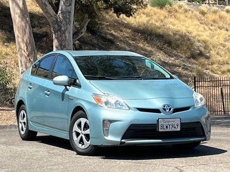 Sold 2014 Toyota Prius Four