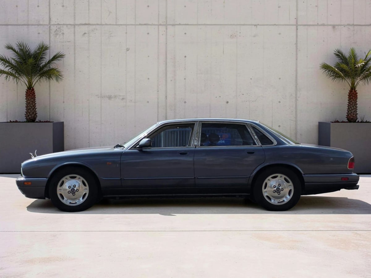 Photo 6 of this Jaguar XJ Series Sedan