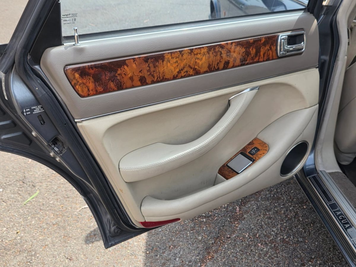 Photo 23 of this Jaguar XJ Series Sedan