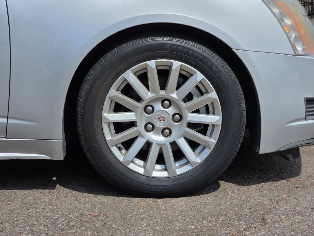 Photo 9 of this Cadillac CTS Sedan