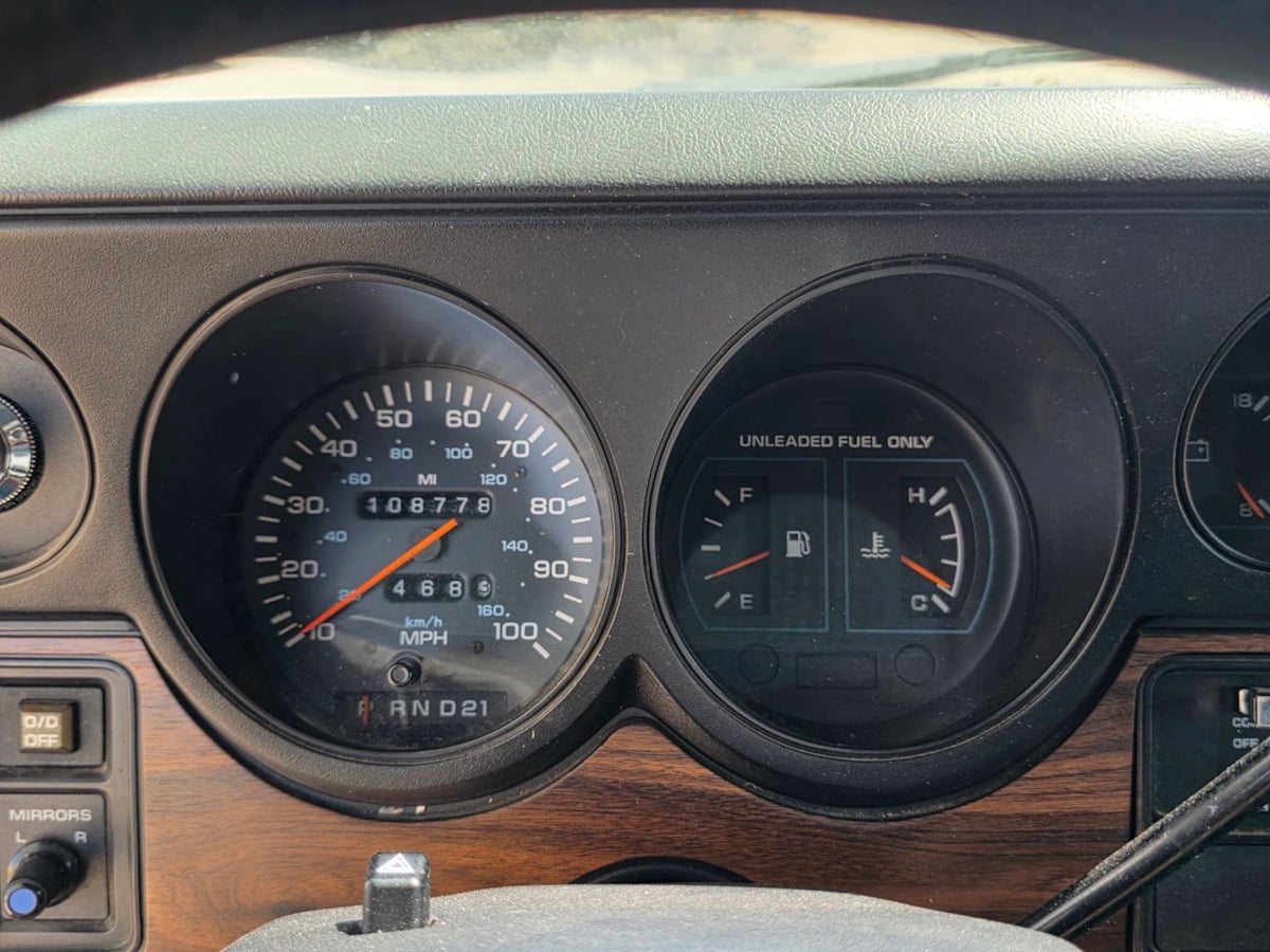 Photo 31 of this Dodge Ram Van