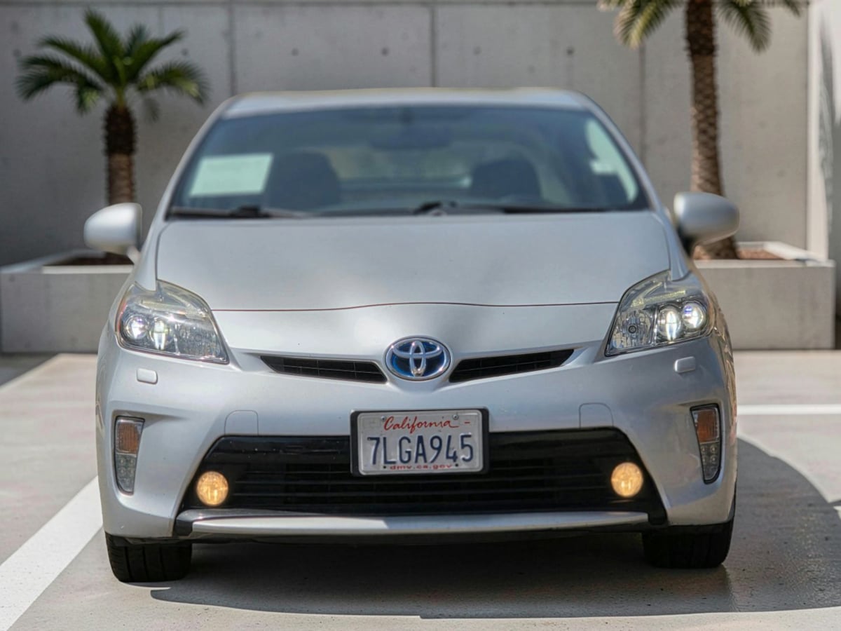 Photo 4 of this Toyota Prius