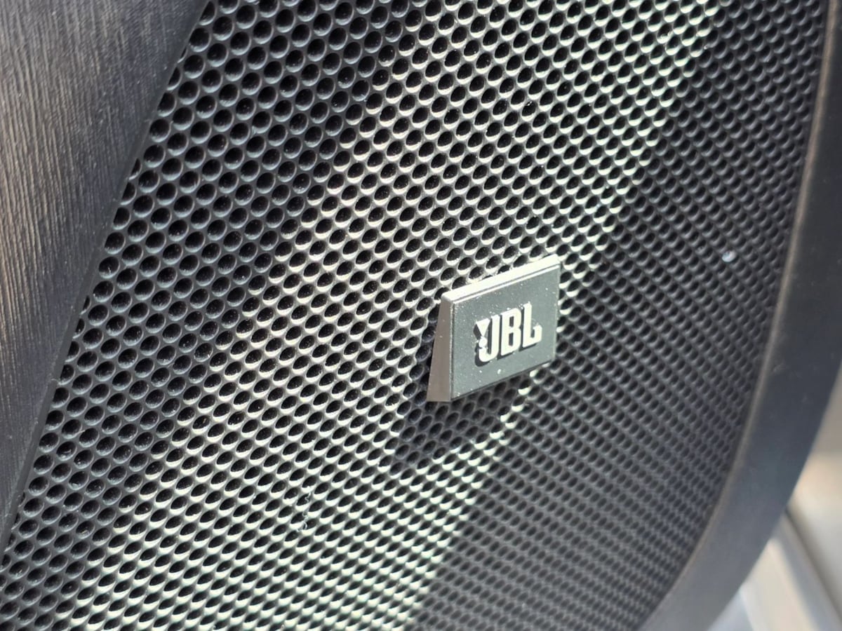 Photo 24 of this Toyota Prius
