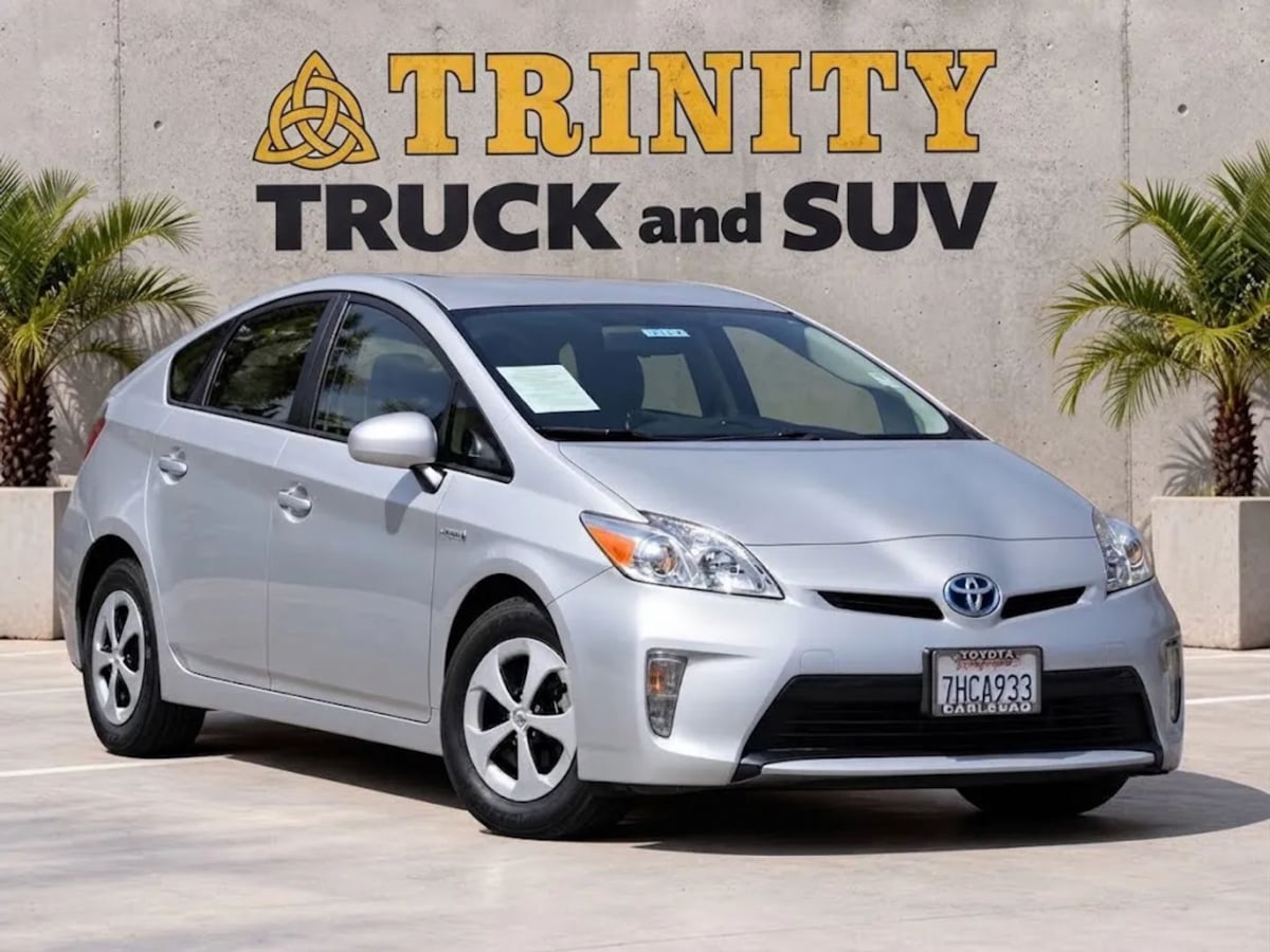 Sold 2015 Toyota Prius Three