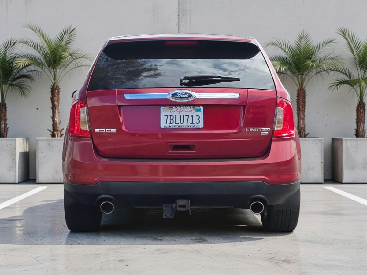 Photo 7 of this Ford Edge