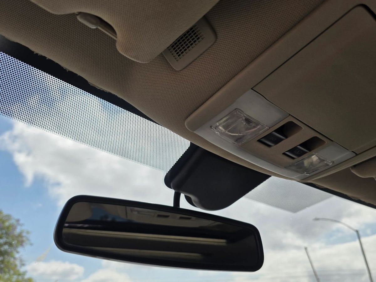Photo 33 of this Ford Edge