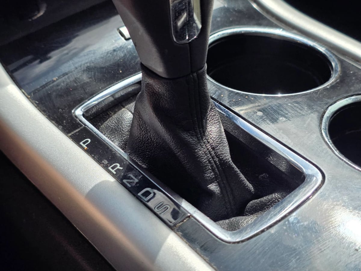 Photo 38 of this Ford Edge