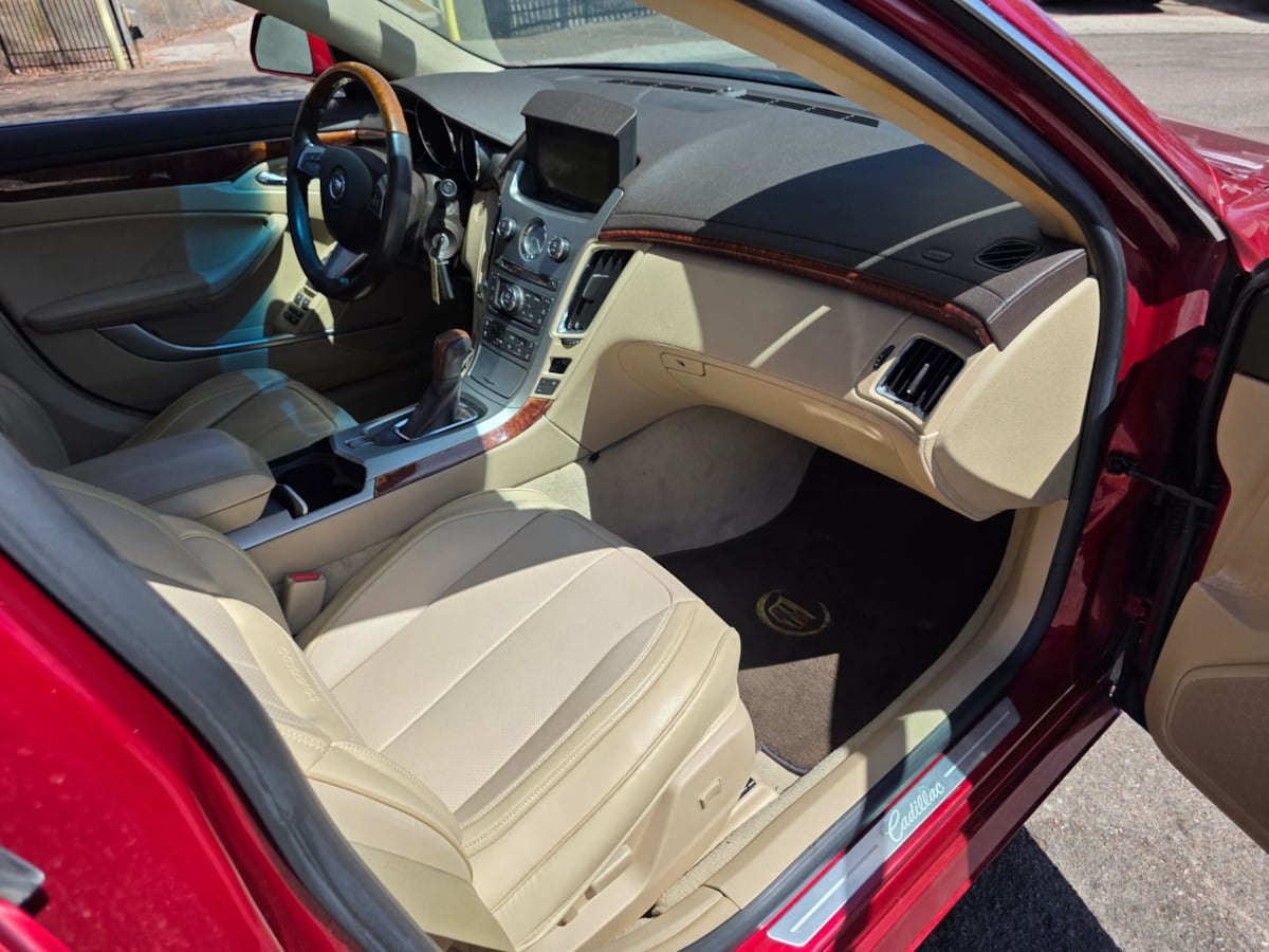 Photo 10 of this Cadillac CTS