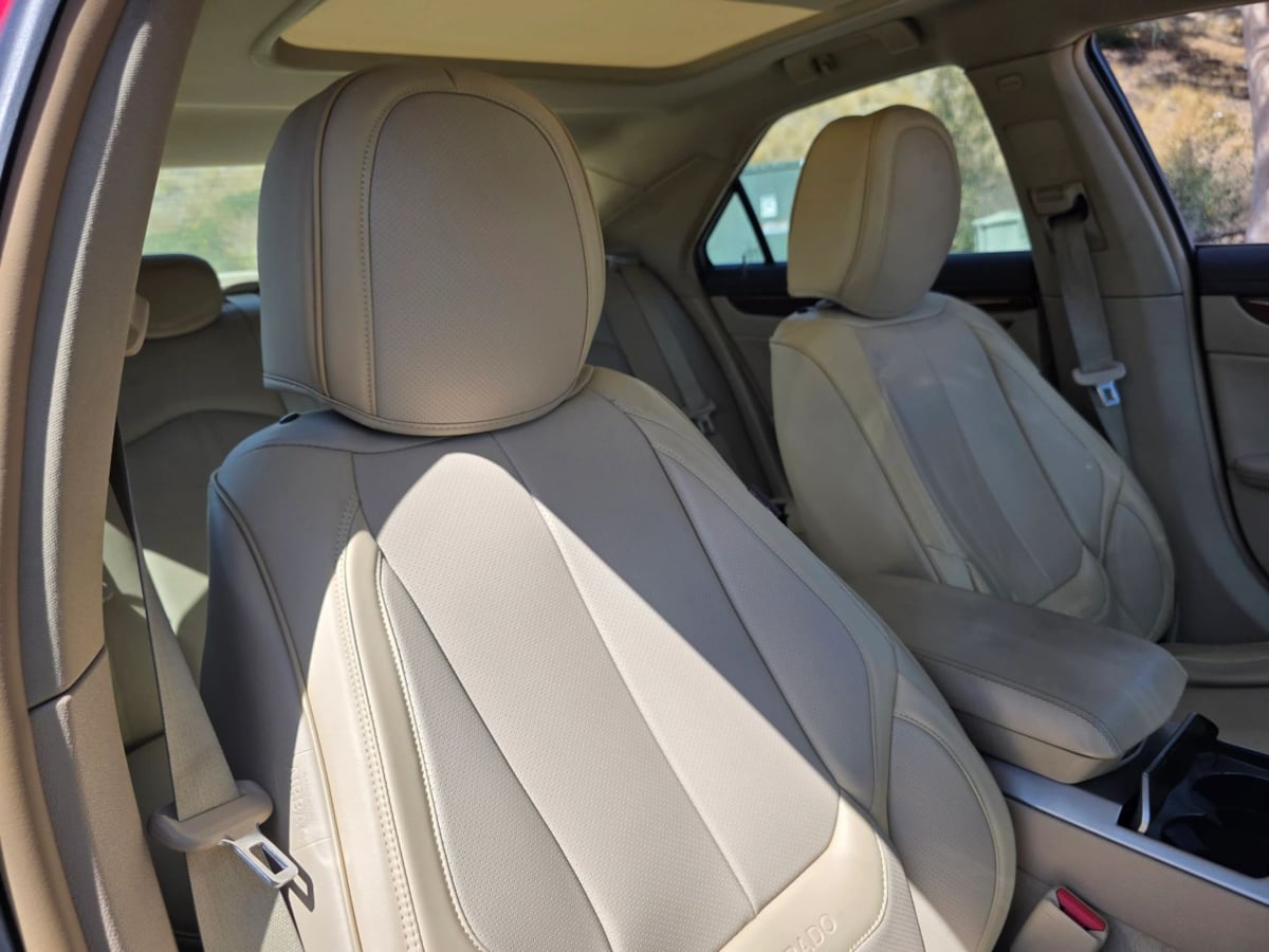 Photo 12 of this Cadillac CTS