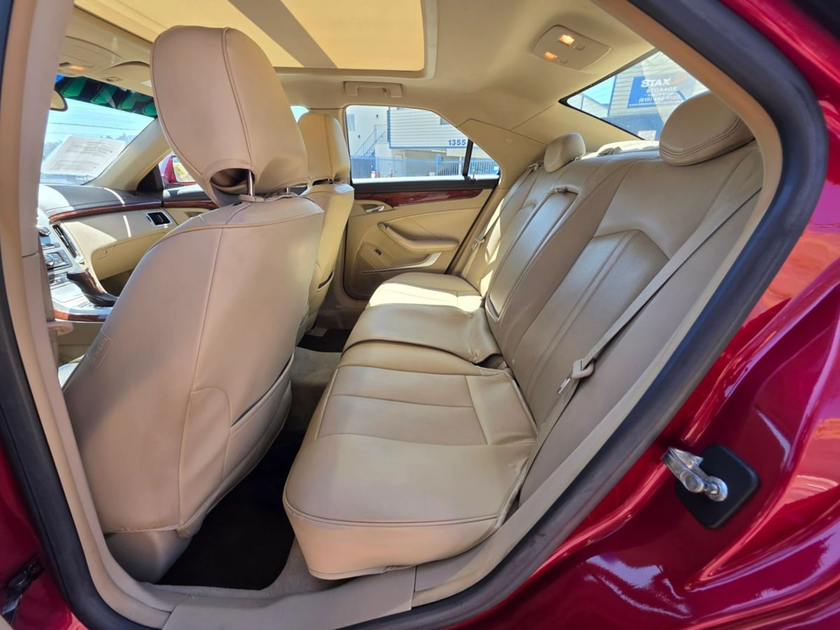 Photo 18 of this Cadillac CTS