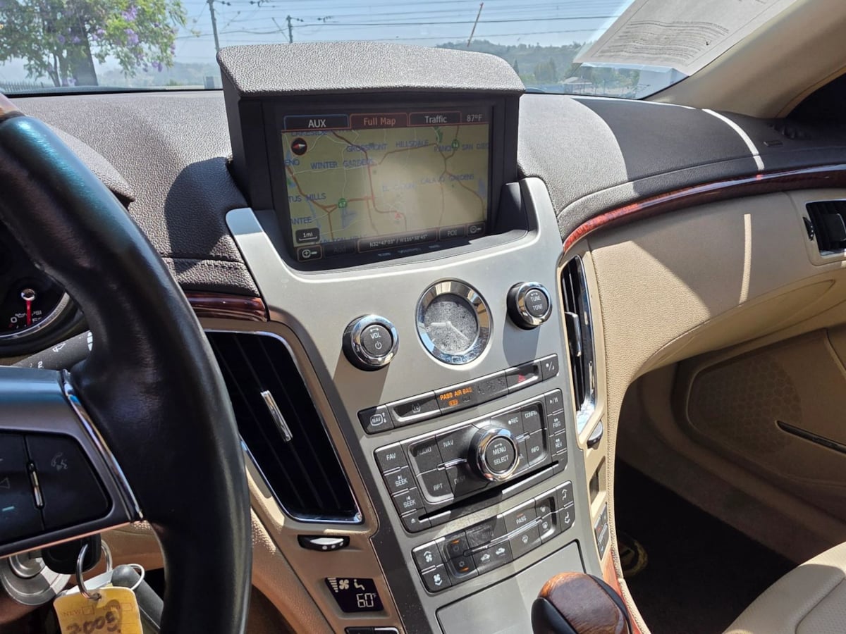Photo 31 of this Cadillac CTS