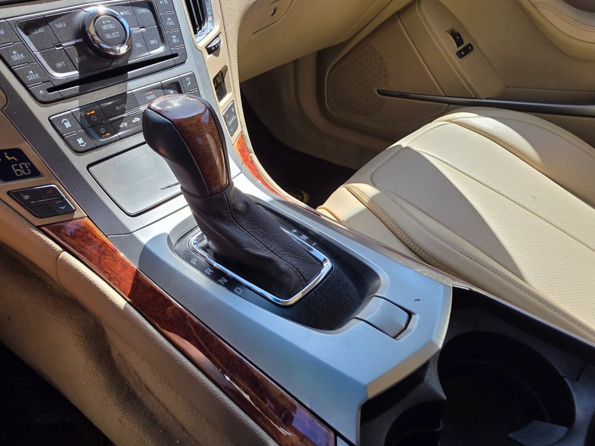 Photo 32 of this Cadillac CTS