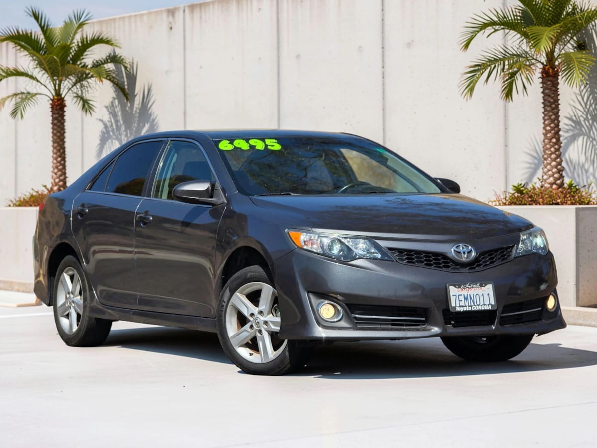Photo 2 of this Toyota Camry