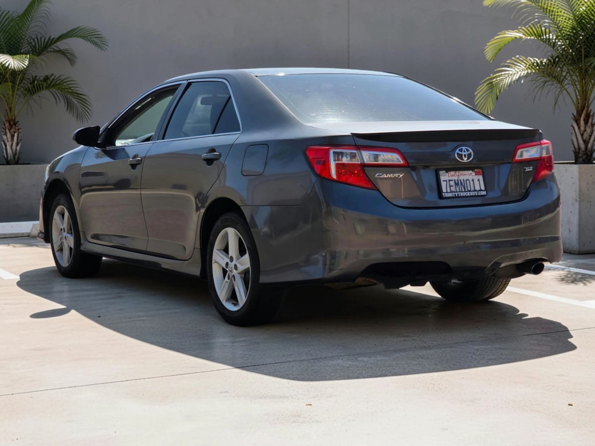 Photo 6 of this Toyota Camry