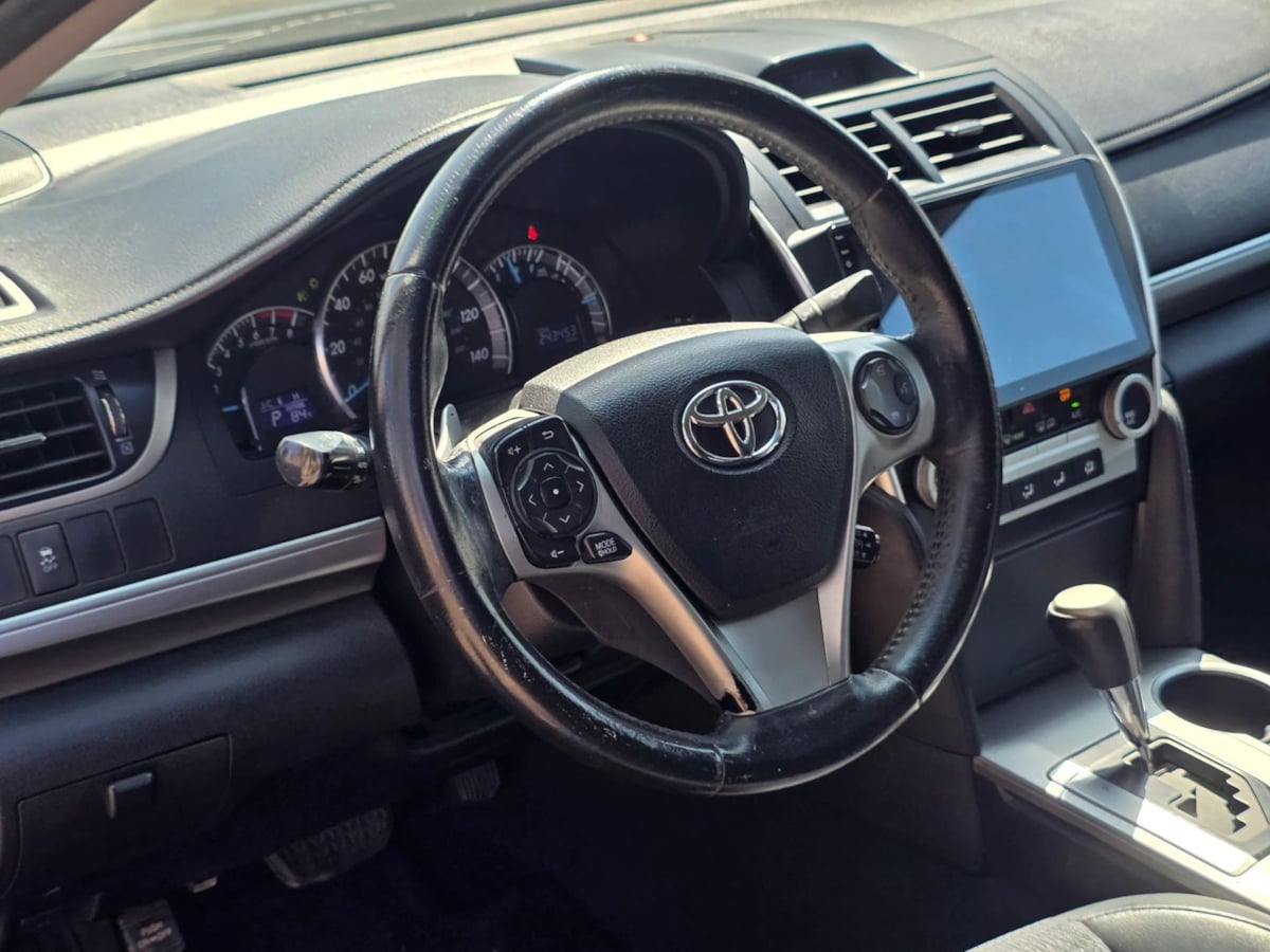 Photo 14 of this Toyota Camry