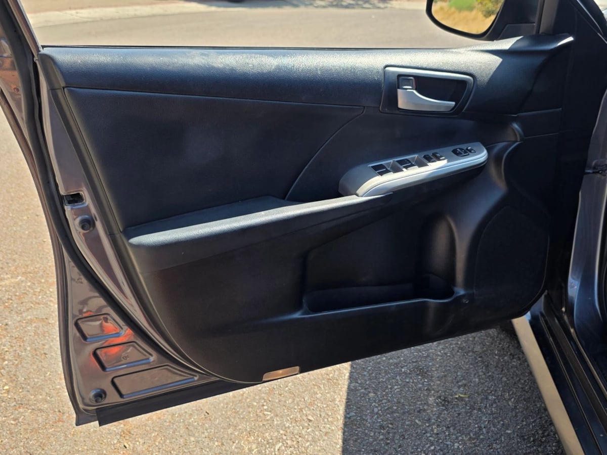 Photo 21 of this Toyota Camry