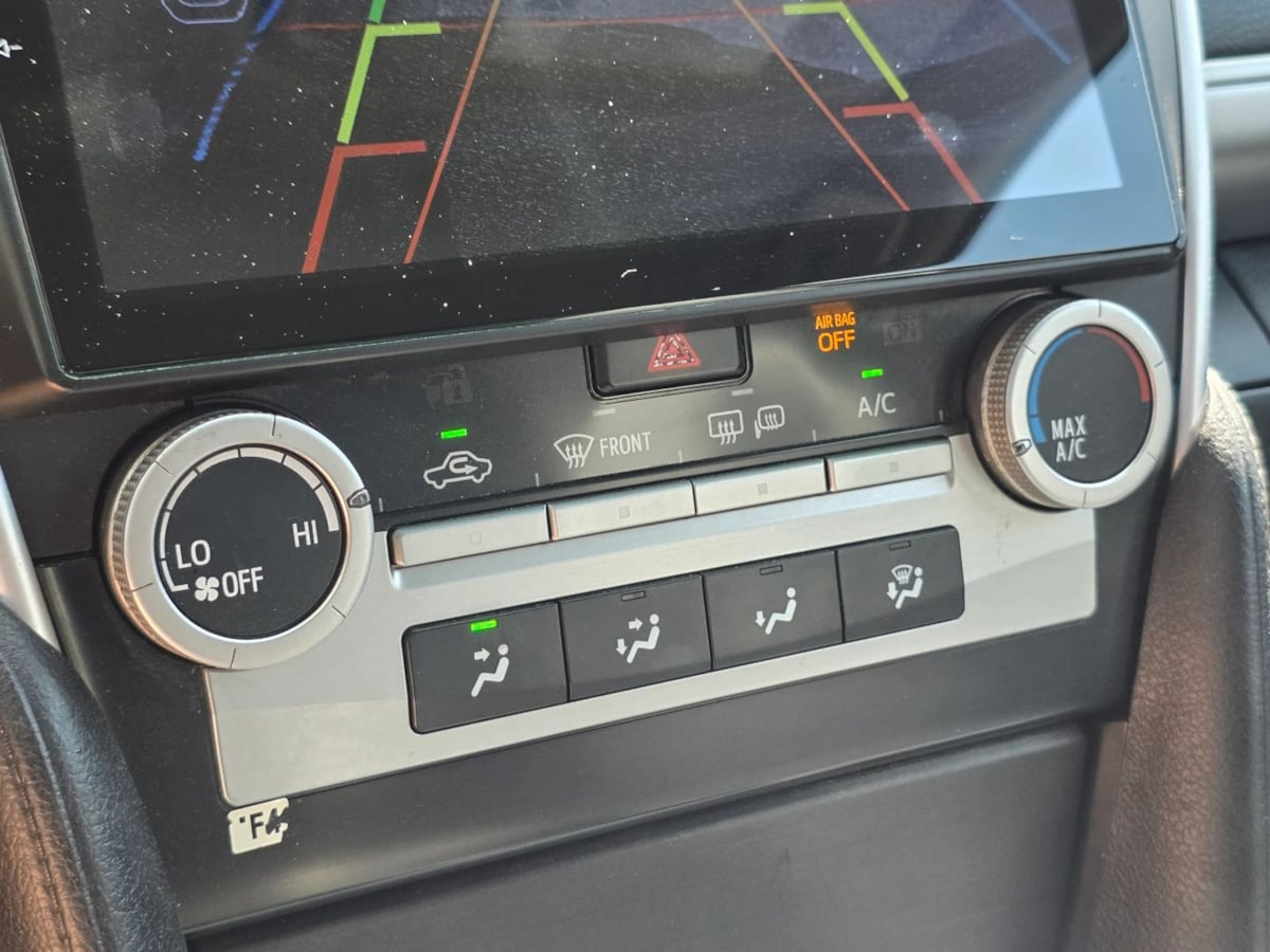 Photo 33 of this Toyota Camry