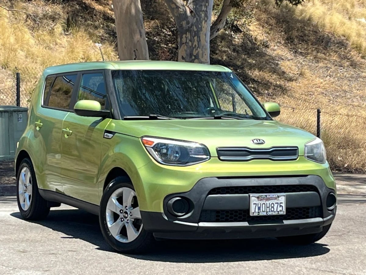 Sold 2017 Kia Soul Base