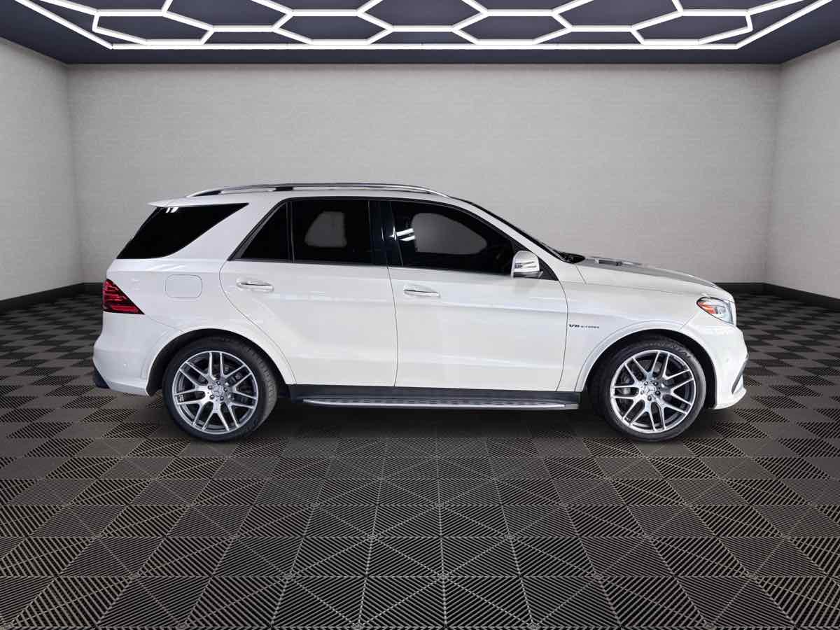 Photo 7 of this Mercedes-Benz AMG GLE 63 S