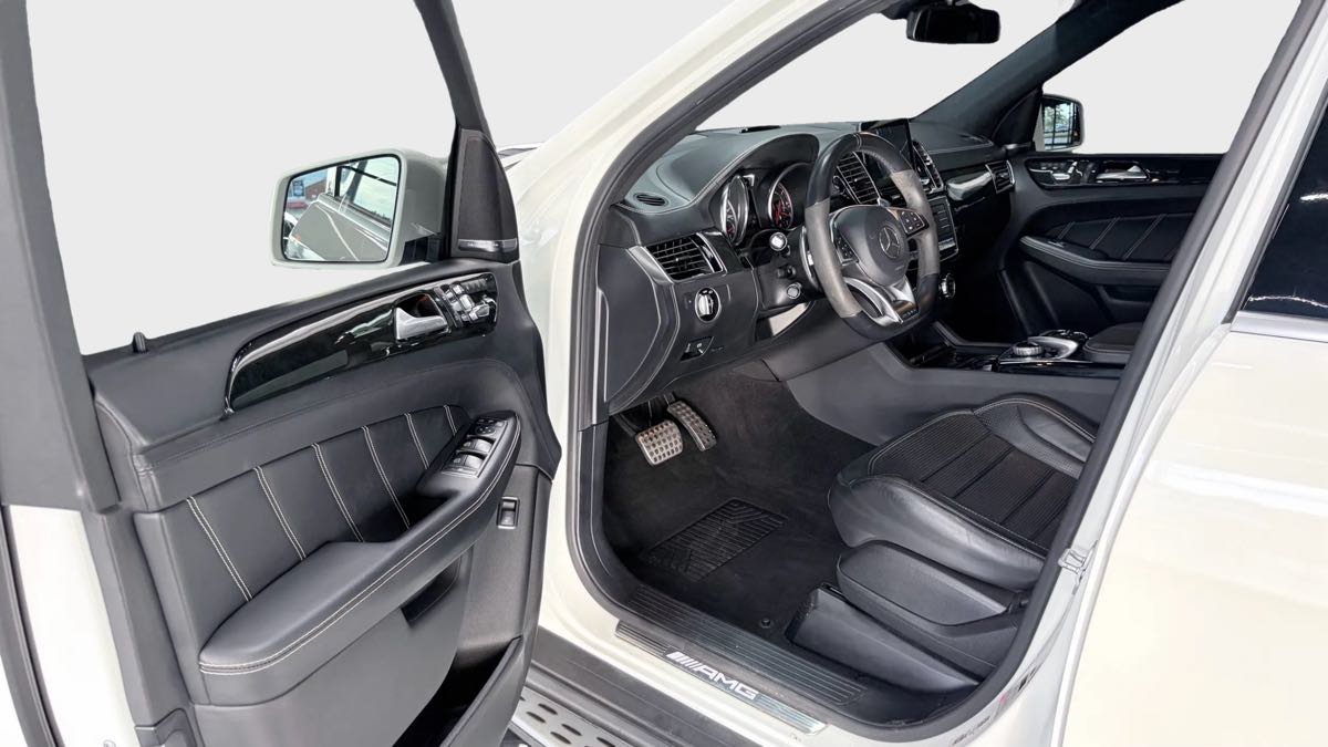 Photo 9 of this Mercedes-Benz AMG GLE 63 S