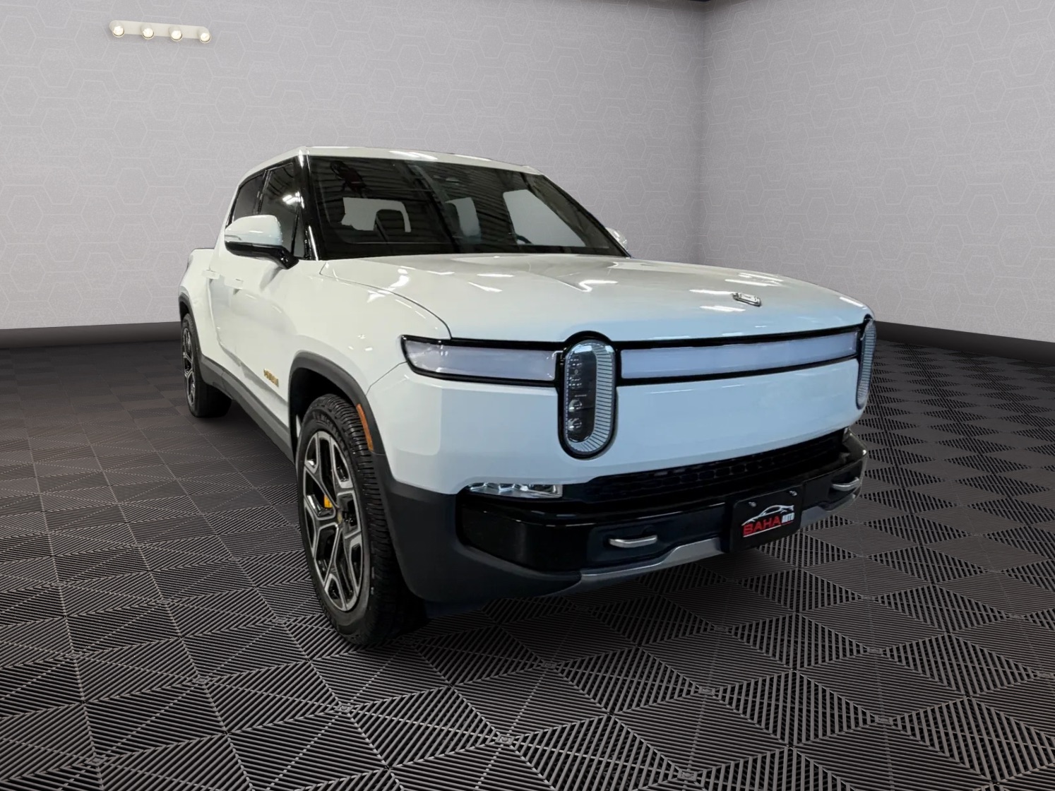 Photo 9 of this Rivian R1T