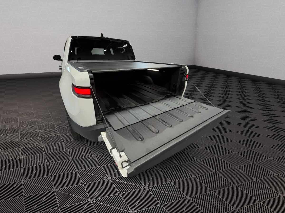 Photo 30 of this Rivian R1T