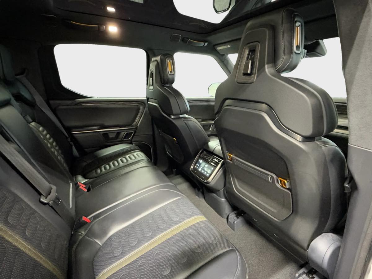 Photo 34 of this Rivian R1T