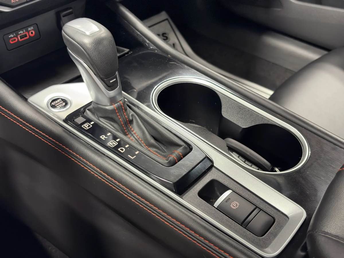 Photo 21 of this Nissan Altima