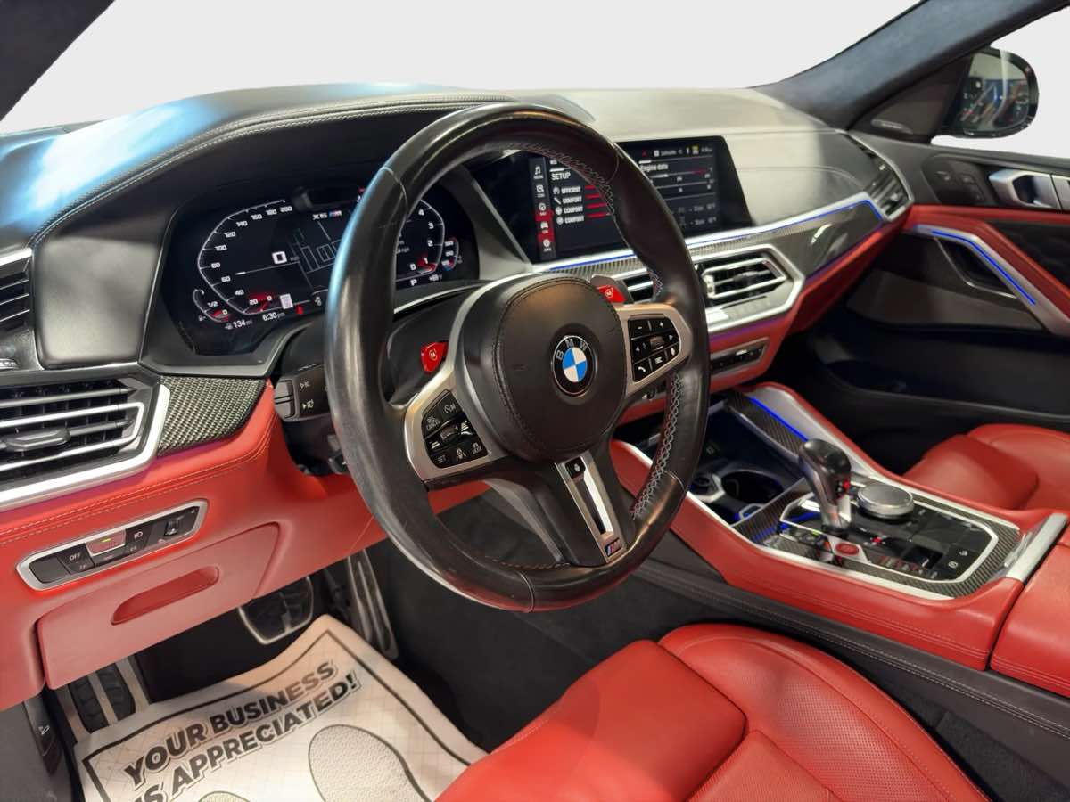 Photo 14 of this BMW X6 M