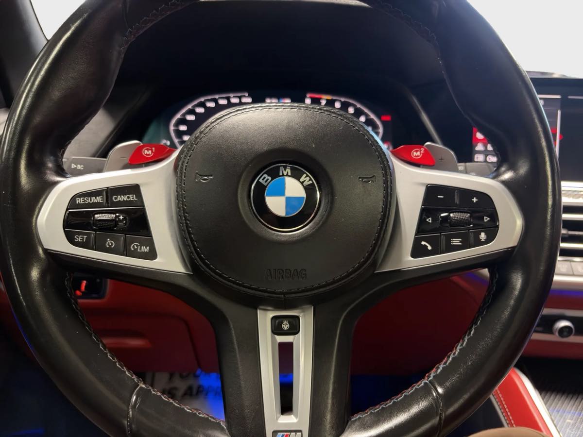 Photo 13 of this BMW X5 M