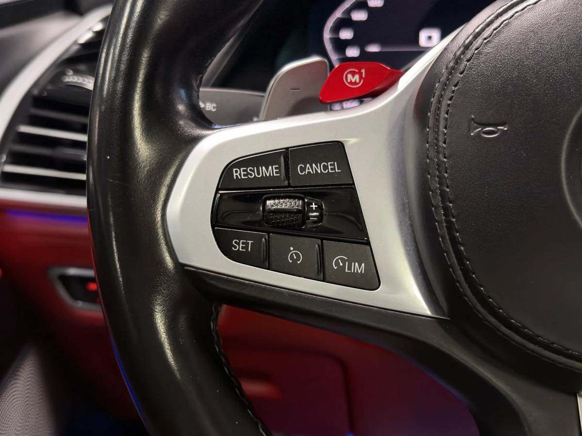 Photo 15 of this BMW X5 M
