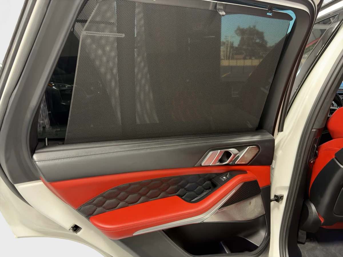 Photo 23 of this BMW X5 M