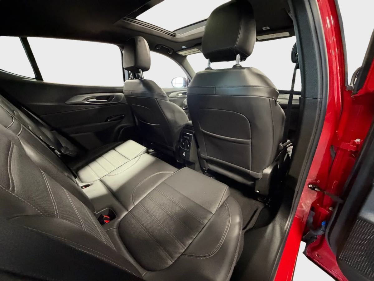 Photo 31 of this Alfa Romeo Tonale
