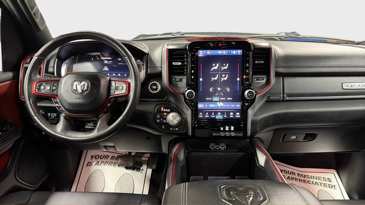 Photo 33 of this Ram 1500
