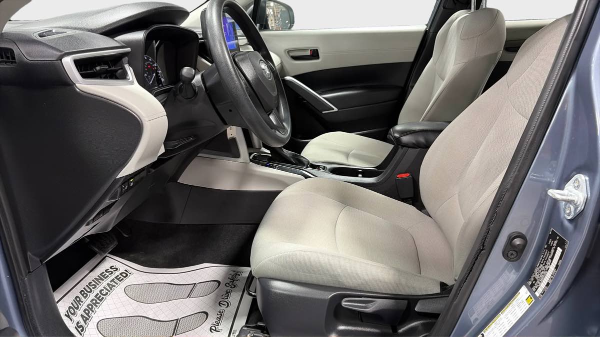 Photo 14 of this Toyota Corolla Cross