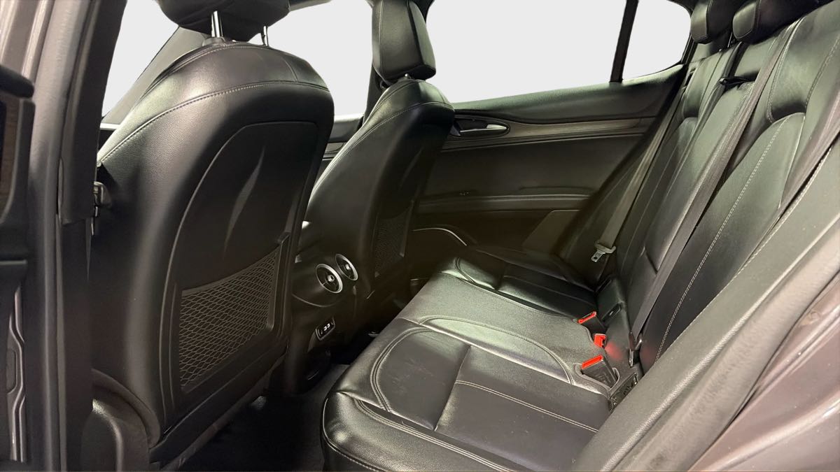 Photo 27 of this Alfa Romeo Stelvio