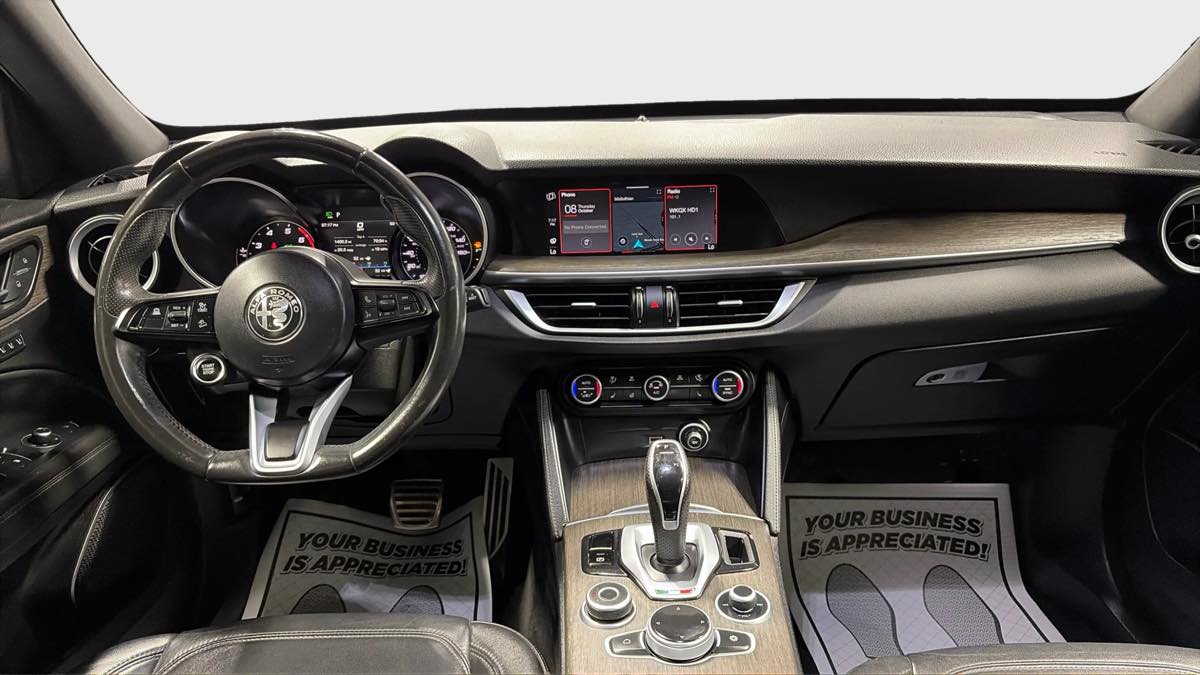 Photo 29 of this Alfa Romeo Stelvio