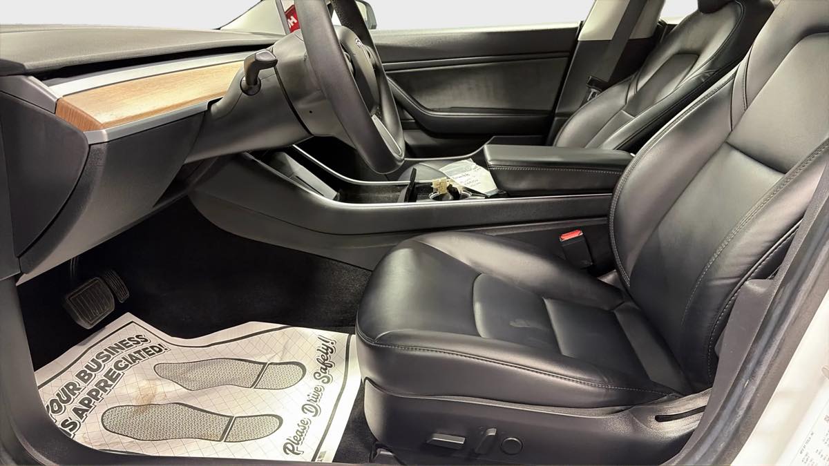 Photo 12 of this Tesla Model 3