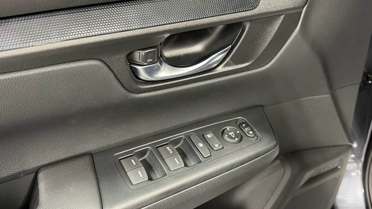 Photo 11 of this Honda CR-V