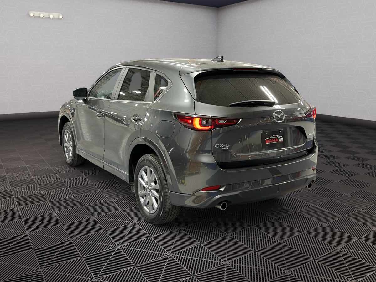 Photo 7 of this Mazda CX-5